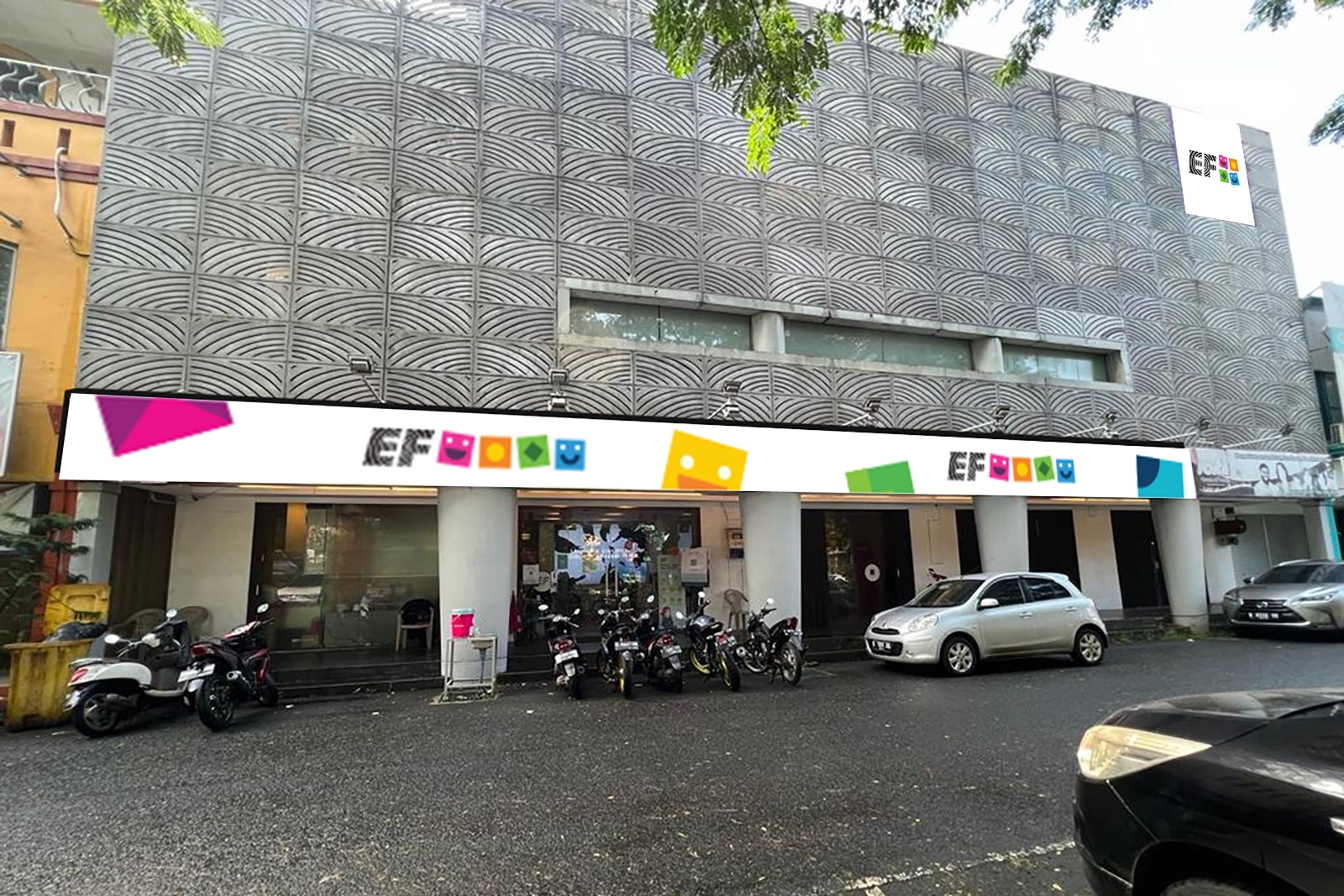 center EF Tangerang